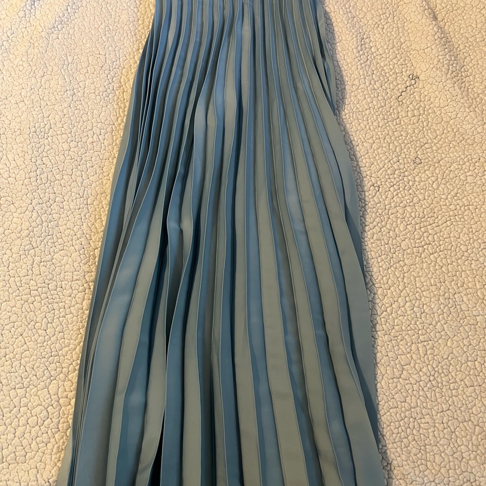 Truth Blue Pleated Skirt size small
